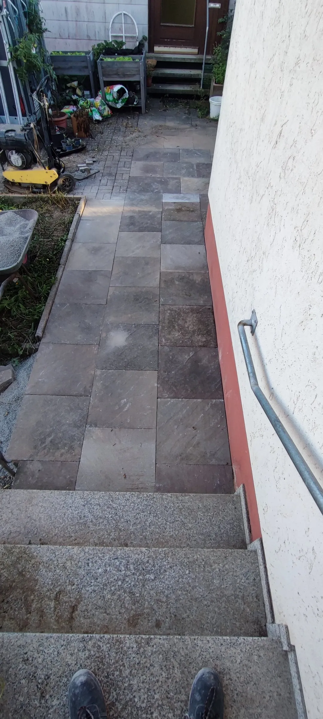 Nachher: Blick von der Treppe